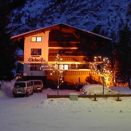 Pension Und Apartment Edelweiss Heiligenblut Bagian luar foto