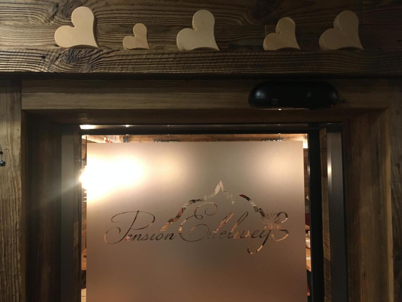 Pension Und Apartment Edelweiss Heiligenblut Bagian luar foto